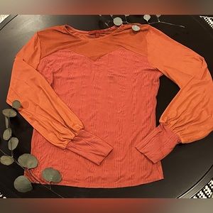 Never worn! Size large and from buckle!